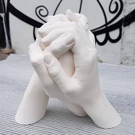 Couples Hand Casting & Fluid Paint & Sip Sat Nov 21st 6pm-9pm